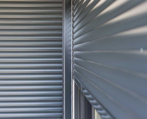 Galvanize çelik kepenk sistemleri - Eskişehir Sahin Kapı Otomason Galvanize çelik kepenk sistemleri Eskisehir, Şahin Kapı Otomasyon, Otomatik Garaj Kapıları, Otomatik Fotoselli Kapılar, Otomatik Yana Kayar Kapılar, Otomatik kanatlı kapılar
